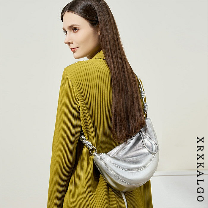 【時間限定15%OFF】レディースバッグ 本革バッグ 羊革バッグ レザー 本革 鞄 ワンショルダー 高級感 バック レディース 通勤バッグ 軽い 柔らかい 革 肩掛け ショルダーバッグ レザーバッグ 軽量 大人 女性 バック レザー