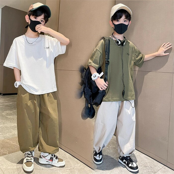 【時間限定10%OFF】子供服 男の子 セットアップ 夏 男の子 ジャージ キッズ 韓国子供服 上下セット 2点セット コットン 半袖 Tシャツ パンツ ベビー服 男児 おしゃれ 通学着 通園着 新品
