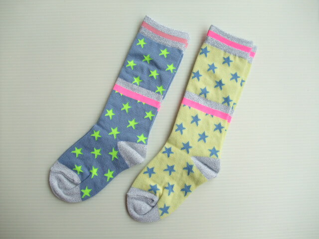 【通年】fafa【フェフェ】MADISON ソックス　星柄（2色）(12〜21cm/3サイズ)2065-0001-20ss