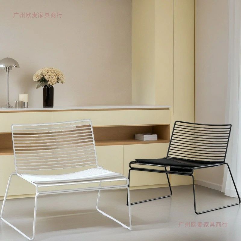 北欧のシンプルな人椅子リビングカフェ一人掛けソファチェアホテル民宿一人掛け打ち合わせチェア