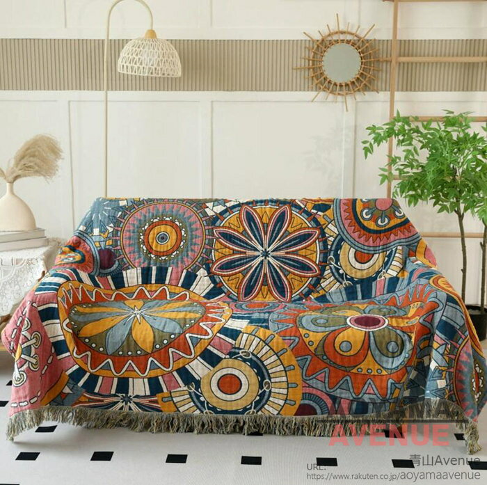 ●素材：綿100% ●サイズ：150*200cm/200*230cm/230*250cm ●サイズについて、素人の採寸なので、若干誤差±3cmがございますが、ご了承くださいませ。 ●商品写真はできる限り実物の色に近づけるよう加工しておりますが、お客様が使用するパソコンのモニター設定や部屋の照明により多少、色の変化が感じられる場合がございます。 ●機械による生産の為、生地の継ぎ目の若干のズレやほつれなど、形やサイズに多少の誤差が生じる場合がございます。 ●多数の店舗で販売していますので、ご注文頂いた商品が欠品となる場合もございます。その場合、お客様には必ず連絡をいたしますが、万が一入荷予定がない場合は、キャンセルさせていただく場合もございますことをあらかじめご了承ください。