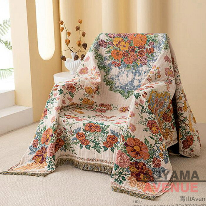 ●素材：綿100% ●サイズ：150*200cm/200*230cm/230*250cm ●サイズについて、素人の採寸なので、若干誤差±3cmがございますが、ご了承くださいませ。 ●商品写真はできる限り実物の色に近づけるよう加工しておりますが、お客様が使用するパソコンのモニター設定や部屋の照明により多少、色の変化が感じられる場合がございます。 ●機械による生産の為、生地の継ぎ目の若干のズレやほつれなど、形やサイズに多少の誤差が生じる場合がございます。 ●多数の店舗で販売していますので、ご注文頂いた商品が欠品となる場合もございます。その場合、お客様には必ず連絡をいたしますが、万が一入荷予定がない場合は、キャンセルさせていただく場合もございますことをあらかじめご了承ください。