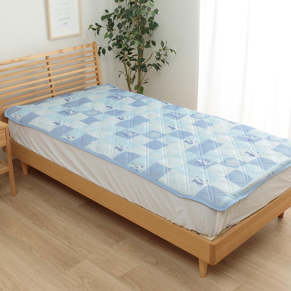 イケヒコ 寝具 接触冷感 敷きパッド パッチ猫 ブルー 約140×200cm ダブル ネコ ねこ ひんやり 涼しい 夏用 年間 かわいい 両面 リバーシブル ＃1195100370301