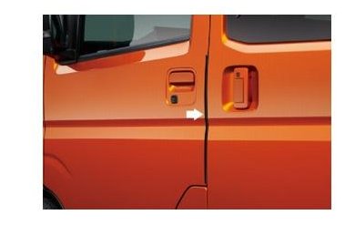 DAIHATSU ATRAI　ダイハツ アトレー【S700V S710V】　フロントスタイリッシュドアエッジモール【ブラック】[08400-K5066-C0]