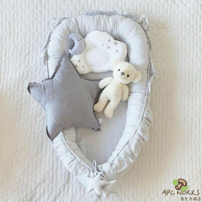 商品説明商品内容ベビーベット生産国中国サイズ60*95cmカラー写真通り素材ポリエステル注意書き（購入前に必ずご確認ください）※商品写真は、できる限り現品を再現するように画像処理などの補正を行っておりますが、ご利用のモニターや環境により差異が生じます。予めご了承ください。※上記の数値は、実測によるものです。多少の誤差はご容赦ください。※仕様は予告なく変更される場合があります。（ご使用に差し支えない程度）