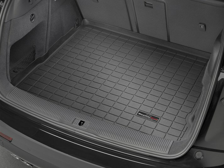 【WeatherTech/ウェザーテック正規輸入元】Audi（アウディ）Q3(8U)カーゴライナー/ラゲッジマット（ブラック）