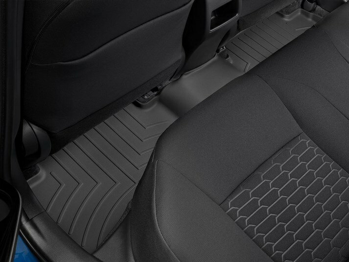 乐天商城 - 【WeatherTech/ウェザーテック正規輸入元】トヨタ　カローラハッチバック（2019〜2022年）フロアマット/フロアライナー（リア2列目用）（ブラック）