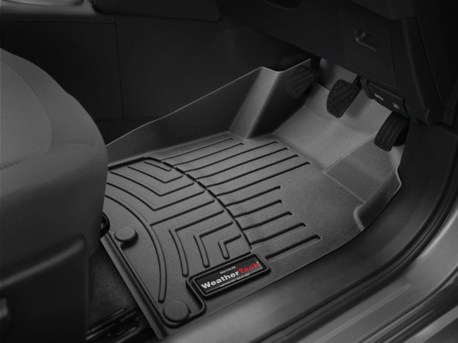 【WeatherTech正規輸入元】ランドローバー ディフェンダー90/110/130(2020年〜) 右ハンドル車 フロアマット/フロアライナー(フロント)(ブラック)
