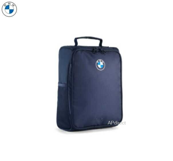 ダブル・ジッパー開閉式のシューズ・バッグ 上部にキャリー・ハンドル 左右にメッシュ・ポケット フロントにBMWロゴ・プリント サイドに同系色のPUMAキャット・プリント 素　材：ポリエステル100% サイズ：約25x35x12.5cm カラー：ディープ・ネイビー ※仕様変更により、写真とデザインが異なる場合があります。 北海道 東北 北信越 関東 東海 関西 中国 四国 九州 沖縄/離島 地域 北海道 青森県岩手県秋田県宮城県山形県福島県 新潟県富山県石川県福井県長野県 茨城県栃木県群馬県埼玉県千葉県東京都神奈川県山梨県 岐阜県静岡県愛知県三重県 滋賀県京都府大阪府兵庫県奈良県和歌山県 鳥取県島根県岡山県広島県山口県 徳島県香川県愛媛県高知県 福岡県佐賀県長崎県熊本県大分県宮崎県鹿児島県 沖縄県 送料 1100円 880円 880円 880円 880円 880円 880円 1100円 1100円 3850円 ※ご購入金額の合計が10,000円（税込、送料・代引き手数料含まない以上のご注文の場合送料無料となります ※離島・一部地域は追加送料がかかる場合があります。別途メールにてご確認させていただきます。【ご注意】 弊社在庫とメーカー在庫を合わせて掲載しておりますのでお届けまでにお時間がかかる場合がございます。 また、ドイツ発注となり更に納期が必要な商品もございます。 その場合はご注文承諾メールにてお知らせ致します。 予めご了承のうえご注文をお願い致します。