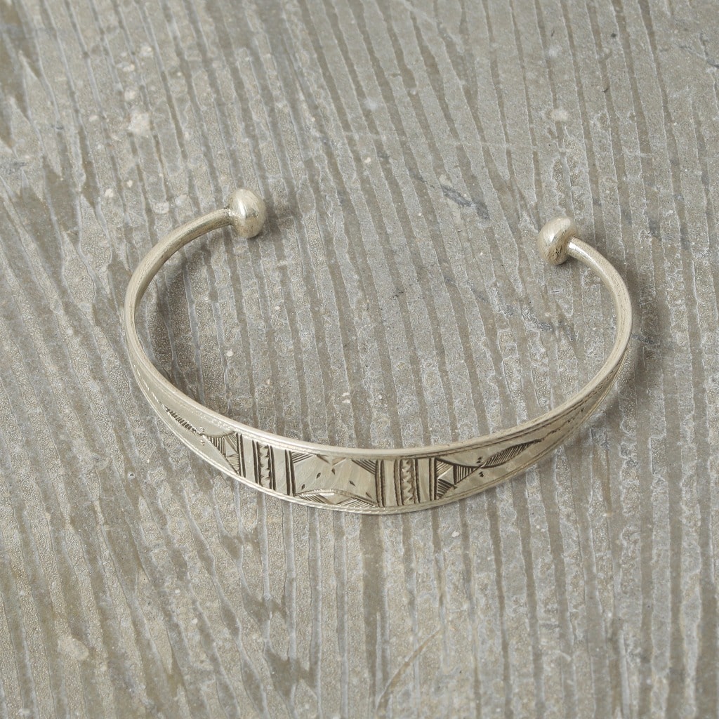 TUAREG SILVER JEWELRY トゥアレグ シルバー ジュエリー アフリカンシルバー バングル flat シルバー A