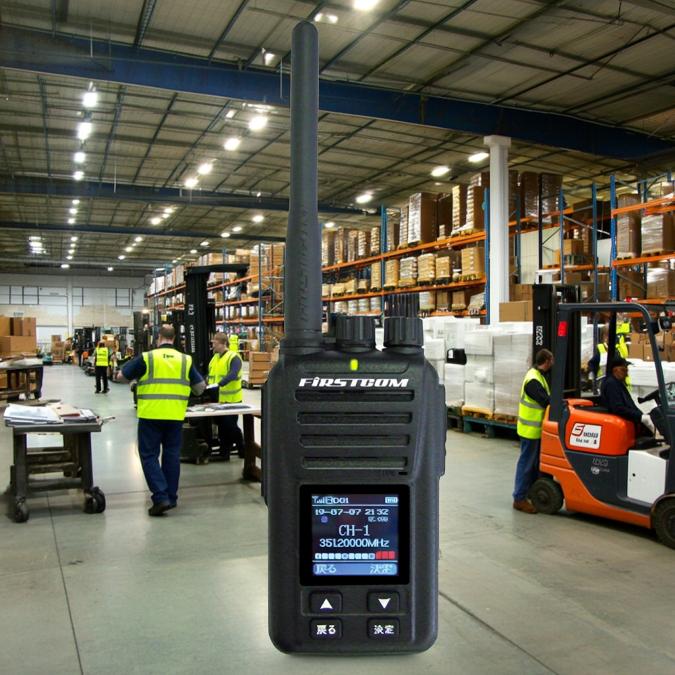 アペックスラジオのFC-D301 PLUS 増波モデル デジタルトランシーバー（ハイパワー5W） デジタル簡易無線登録局　フリラ｜アングル2