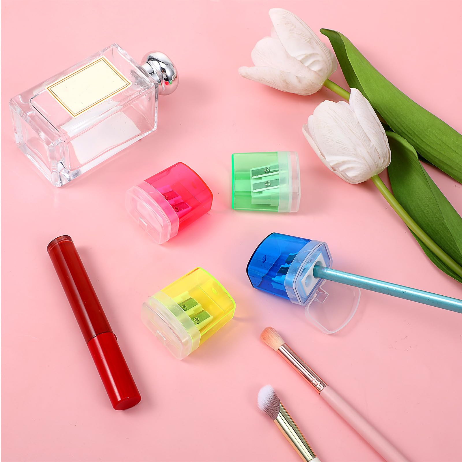 60個 小型鉛筆削り 手動 ダブルホール 鉛筆削り 蓋付き 手持ち色鉛筆削り