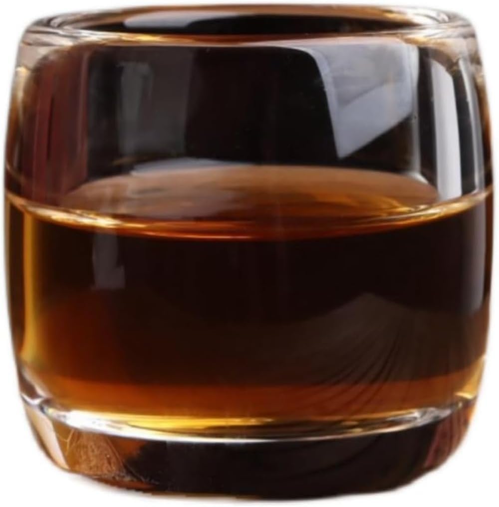 10個入り ぐい呑み手作り 高級酒器プレゼント 丸くて重い 透明度が高い 酒器 茶碗品茗杯中国式厚く単杯..