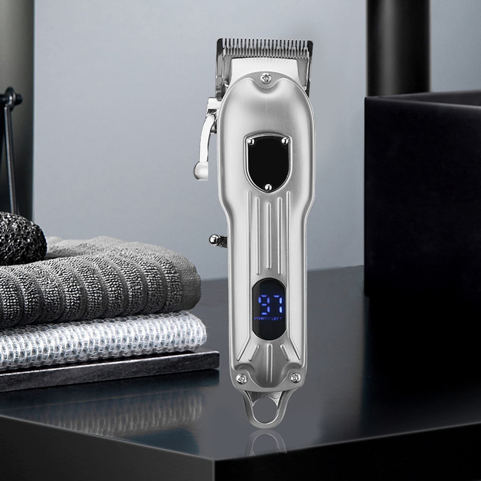 バリカン メンズ ヘアカッター 3段階剃り長さ調節 LCDディスプレイ 髪の毛 ヘアー バリカン セルフカッ..