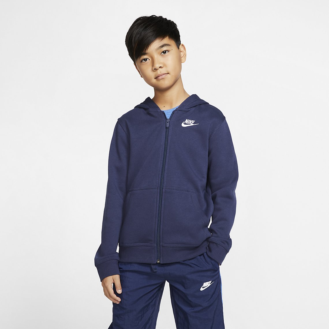 スウェット パーカー キッズ ジュニア 男の子 女の子 子供服 ナイキ NIKE YTH クラブ フルジップフーディ/スポーツウェア 130-160cm 裏フリース アウター スウェットシャツ トレーナー 普段使い 上着 羽織り/BV3699-410