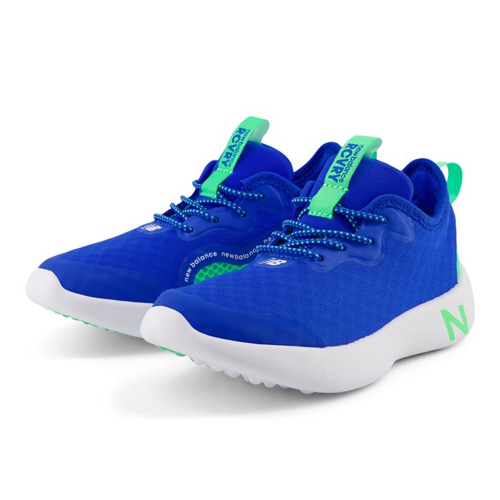 ◆ 商品詳細情報 ◆ ブランド ニューバランス NEWBALANCE 商品番号 YARCV-BL2 カラー (BL2)ブルー サイズ 17.0cm 17.5cm 18.0cm 18.5cm 19.0cm 19.5cm 20.0cm 20.5cm 21.0cm 21.5cm 22.0cm 22.5cm 23.0cm 23.5cm 24.0cm ※ウィズ/幅：W（キッズ 標準-やや幅広） ※キッズ専用 ラスト 素材 アッパー素材：合成繊維、合成樹脂 ソール素材：ゴム底 原産国 ベトナム製 ◆画像のカラーについて◆ 商品画像のカラーにつきましては、PC、モバイルなど閲覧環境等により実物のカラーと多少異なることもございます。 予めご理解のうえご注文を賜りますようお願いいたします。 ギフト対応 ※メーカー希望小売価格はメーカーサイトに基づいて掲載しています (記載価格が税抜き価格になっている場合もございます)【ニューバランス Newbalance / キッズ / スニーカー】 ◆　商　品　説　明 ◆ □□□当店で販売しております商品はすべて【正規取扱品】です□□□ ニューバランス(Newbalance)から、キッズ・ジュニア スニーカー［RCVRY v2］です。 洗濯機で丸洗いできる人気のスリッポンモデル「RCVRY」のJUNIORモデルにv2が登場。 元気に遊ぶ子どもたちの足元をしっかりとサポートするために、 爪先部の保護性と耐久性、アウトソールの防滑性を確保するほか、 CUSH+のソフトなクッション性、オールメッシュアッパーの優れた通気性とともに、 快適な履き心地を提供します。お手入れらくらくの夏用シューズとしてお勧めの1足。 ・ウィズ/幅：W（キッズ 標準-やや幅広） ・キッズ専用 ラスト ●搭載機能● 【CUSH+ (クッシュ・プラス)［クッション性・サポート性］】 ニューバランスの中で最も柔らかい素材を使用したミッドソール構造。 スムーズな蹴り出しを促し、心地よいクッショニング効果で足元をサポート。 ★製品について★ こちらの商品は、洗濯機でのお洗濯が可能です。 お洗濯をされる前に、商品付属タグの「洗濯機使用時のご注意」を必ずご確認のうえご使用ください。 ■若干の箱潰れや箱破れ、汚れがある場合がございます。予めご了承くださいませ。