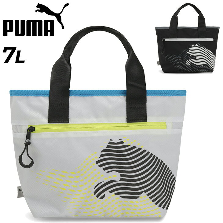 ◆ 商品詳細情報 ◆ ブランド プーマ PUMA 商品番号 093380 カラー (01)プーマブラック (02)プーマホワイト サイズ 幅36cmxマチ：12cmx高さ：22cm 容量：7L 素材 ナイロン100% 原産国 中国製 ◆画像のカラーについて◆ 商品画像のカラーにつきましては、PC、モバイルなど閲覧環境等により実物のカラーと多少異なることもございます。 予めご理解のうえご注文を賜りますようお願いいたします。 ギフト対応 ※メーカー希望小売価格はメーカーサイトに基づいて掲載しています (記載価格が税抜き価格になっている場合もございます)【プーマ PUMA / メンズ レディース / ラウンドバッグ】 ◆　商　品　説　明 ◆ □□□当店で販売しております商品はすべて【正規取扱品】です□□□ プーマ(PUMA GOLF)から、ゴルフ用バッグ [ シャドウキャット ラウンド トートバッグ 7L]です。 SHADOWCATロゴが印象的な、ユニセックスで使えるトートバッグが登場。 シンプルながらも存在感のあるデザインで、ゴルフ場や普段使いにもマッチします。 表裏に複数のポケットを備えており、スコアカードや小物などをすっきり整理可能。 軽量なナイロン素材を使用しているため、長時間の持ち運びでも負担が少なく快適です。 メインポケットにはファスナーが付いており、荷物の出し入れもスムーズ。 容量は7リットルと、必要なアイテムをまとめて収納できる使い勝手の良さも魅力です。 ゴルフのラウンドやレジャーシーンはもちろん、日常のお出かけにもおすすめのアイテムです。 ■詳細 ・フロントにファスナー付きポケット ・メインポケットはファスナー付き ・幅36cmxマチ：12cmx高さ：22cm ・容量：7L ・プーマキャット