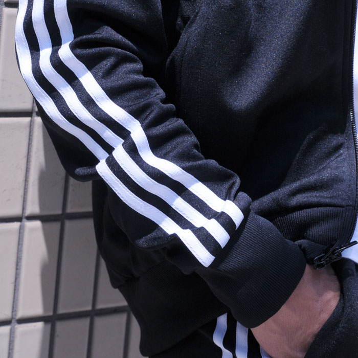 送料無料 アディダス Adidas オリジナルス 3ストライプ トラックトップ アディカラー ジャケット ジャージ メンズ トレフォイル ブラック ネイビー レッド ブルー オレンジ グリーン Original 送料無料 アディダス Adidas オリジナルス 3ストライプ トラックトップ アディカラー ジャケット ジャージ メンズ トレフォイル ブラック ネイビー レッド ブルー オレンジ グリーン Original