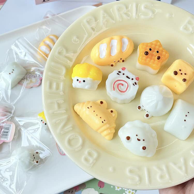 20個セット スクイーズ チャーム フルーツ 食べ物 ぷにぷに ミニ スクイーズ ボールチェーン付き ストレス解消 発散 グッズ 握る リアル 可愛い 減圧 子供 暇つぶし おもしろグッズ シリコン 握る玩具 キッズ おもちゃ ギフト プレゼント 送料無料 applecollection-10057482 あっぷるコレクション楽天市場店 サンプル画像2
