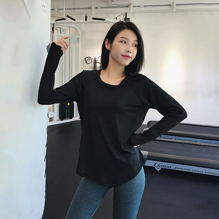 あっぷるコレクション楽天市場店のスポーツ ヨガウェア ストレッチ フィットネスウェア かわいい スポーツウェア Tシャツ レディース おしゃれ 夏 長袖 スポーツインナー ヨガ ロング トレーニングウェア ランニングウェア ヨガウエア ジム 春 冬 秋 トップス｜アングル3