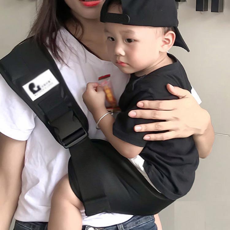 ベビーキャリア 新生児 赤ちゃん 斜め掛け ベビー 抱っこ紐 抱っこひも サイズ調節可能 だっこひも ベビースリング コンパクト ヒップシート 男女兼用 肩キャリア 通気性抜群 赤ちゃん 軽量 対面抱っこ 出産祝い ギフト 出産準備 電車 お出かけ 散歩 パパママ兼用 2