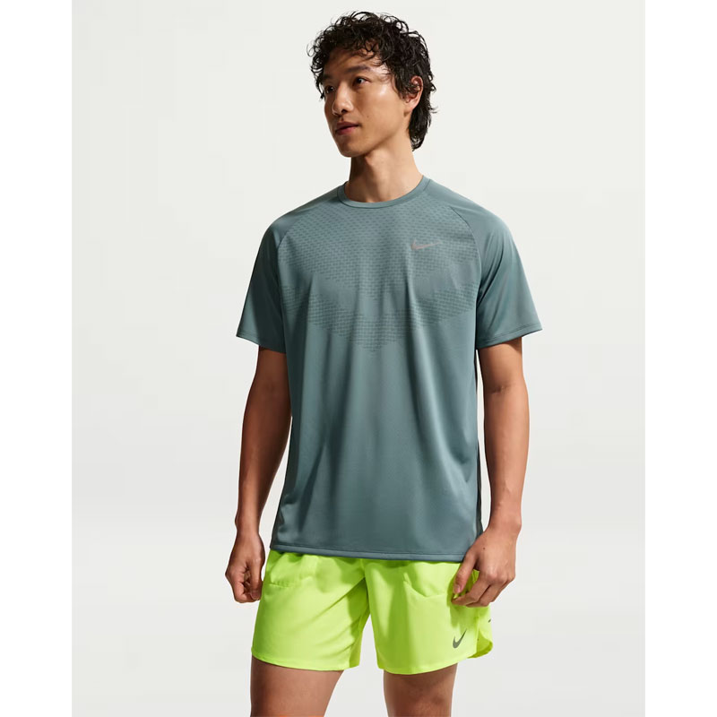 NIKE - NIKE ナイキ ADV ストライド ショートスリーブ ランニングトップ DRI-FIT メンズランニングウェア stride 2026SU wnkm(hv5204382)