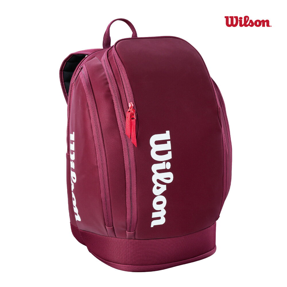 【商品名】DEFYER Tennis Backpack V1（ディファイア テニス バックパック V1） 【品番】WRB0000901NS 【カラー】バーガンディ 【素材】ポリエステル＋ポリウレタン 【サイズ】31 x 21 x 45 cm 【ラケット収納本数】1本（中厚を基準） 【備考】こちらの商品は他の通販サイトと在庫共有しているため、ごくまれにご注文後でも在庫切れの場合がございます。 その際は連絡させて頂きますので、予めご了承ください。DEFYER 2026 BAG COLLECTION 新たなシリーズ「DEFYER」collection テニスラケットを1本収納可能(中厚を基準) 【Technology】 ◆SMALL ACCESSORY POCKET 小物類の収納ポケット ◆RACKET COMPARTMENT テニスラケットが収納できるポケット ◆LARGE ACCESSORY POCKETS ギアとアパレル等を収納できるポケット ◆SHOE COMPARTMENT / BAG シューズを収納できるスペース