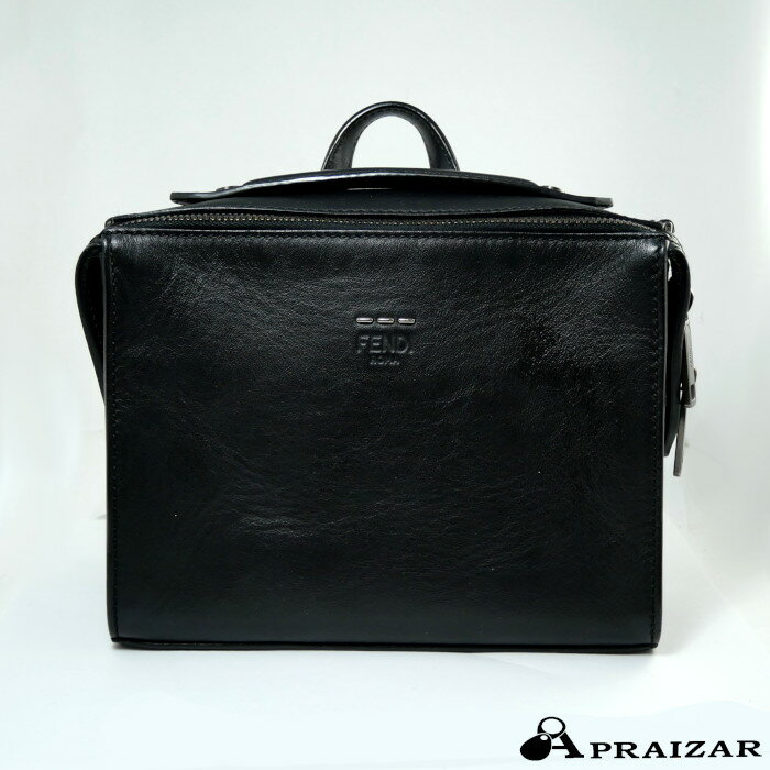 FENDI フェンディ メッセンジャー ブラック 2WAY ショルダ バッグ レザー 斜め掛け [中古]