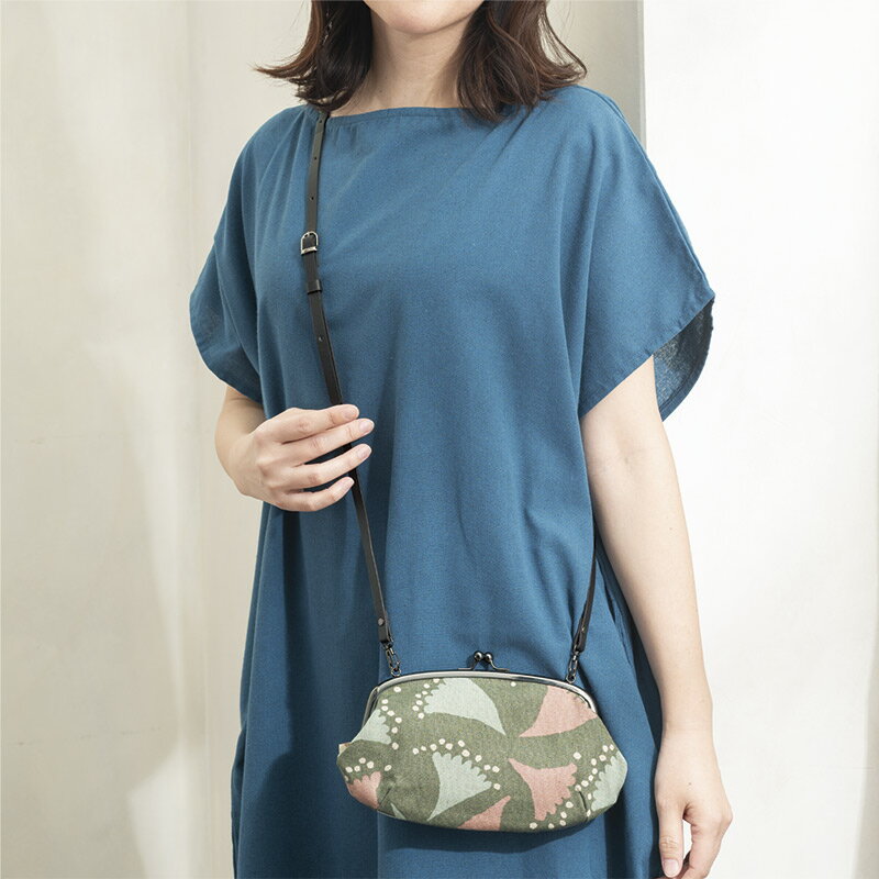 楽天市場】親子がま口 財布（ショルダーバッグ・メッセンジャーバッグ