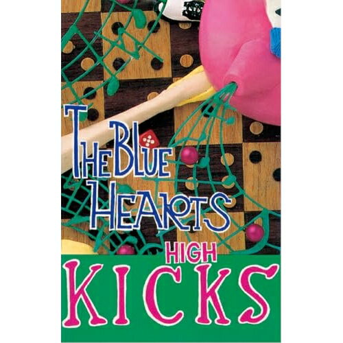 HIGH KICKS (完全生産限定盤)THE BLUE HEARTSブルーハーツ ぶるーはーつ　発売日 : 2025年9月24日　種別 : カセット　JAN : 4943674416875　商品番号 : WPTL-10022【商品紹介】”アルバムカセットテープ復活 × 公式ジャケットデザインTシャツ”。THE BLUE HEARTS、結成40周年を記念した公式なスペシャル商品!!5thアルバム『HIGH KICKS』:1991年発表のワーナー・レーベル移籍第2弾アルバム。11thシングル「あの娘にタッチ」に加え、インディーズ時代から演奏されていた幻の名曲「TOO MUCH PAIN」(12thシングル)を初収録!【収録内容】カセット:1A面1.皆殺しのメロディ2.M・O・N・K・E・Y3.心の救急車4.あの娘にタッチ5.ホームラン6.泣かないで恋人よ7.THE ROLLING MANB面1.東京ゾンビ(ロシアンルーレット)2.HAPPY BIRTHDAY3.闘う男4.ネオンサイン5.TOO MUCH PAIN6.さすらいのニコチン野郎