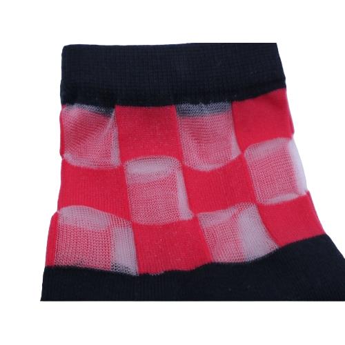 【送料無料】 グレー、ベージュ、ラベンダー(22-24cm)(いちご刺繍)(3足セット)みっとめるへん社