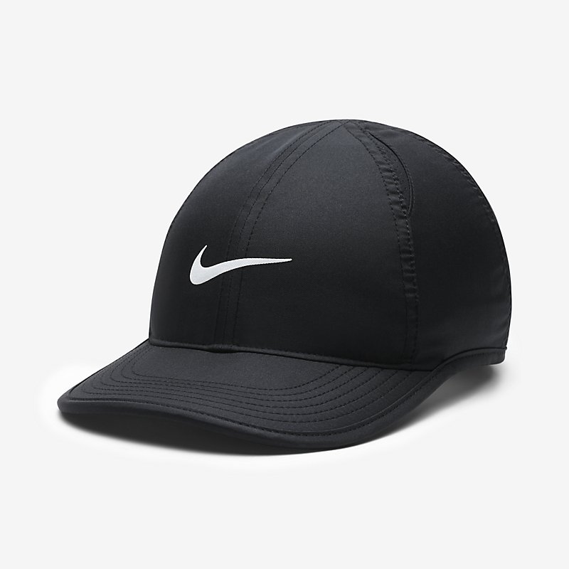 NIKE 帽子 キャップ キッズ ジュニア 男の子 女の子 子ども こども ナイキ NIKE YTH フェザーライトキャップ スポーツ カジュアル 子供用 ロゴ ぼうし ブラック 黒 ワンポイント アクセサリ /739376-010のサムネイル