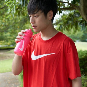 【全品P5倍★9月1日限定】スクイズボトル 水筒 650ml 直飲み ナイキ NIKE ビックマウスボトル 2.0 22oz/食洗器可 ピンク スポーツ トレーニング フィットネス/HY6004-901