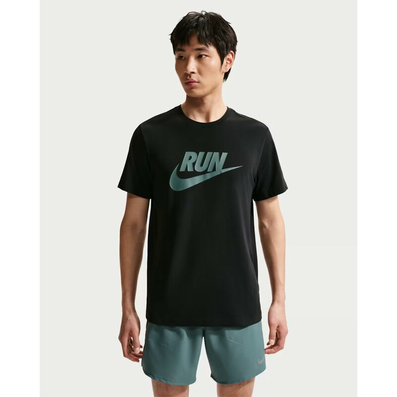 ナイキ 半袖 Tシャツ メンズ NIKE Dri-FIT ラン スウッシュ S/S TEE ランニングウェア 速乾 通気 軽量 ジョギング マラソン トレーニング ジム 部活 スポーツウエア 男性 大きいサイズ 黒 半そで 半袖シャツ スポーツTシャツ メンズウエア 服 ブランド アパレル/IH4239-014