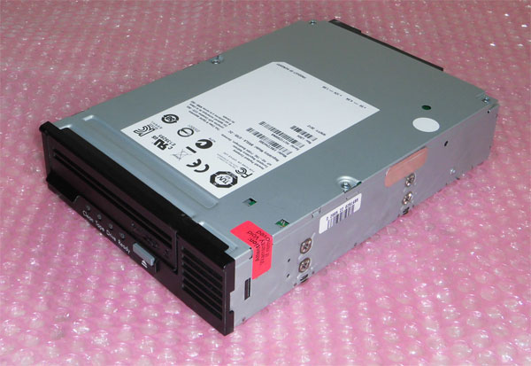 商品名 BRLSA-0705-DC (EB672H#300) LTO3 テープドライブ SAS 内蔵型 状態 中古品。動作確認済みです。 付属品 なし。本体のみとなります。 納期について 通常ご注文頂いてから、3営業日以内の発送となります。...