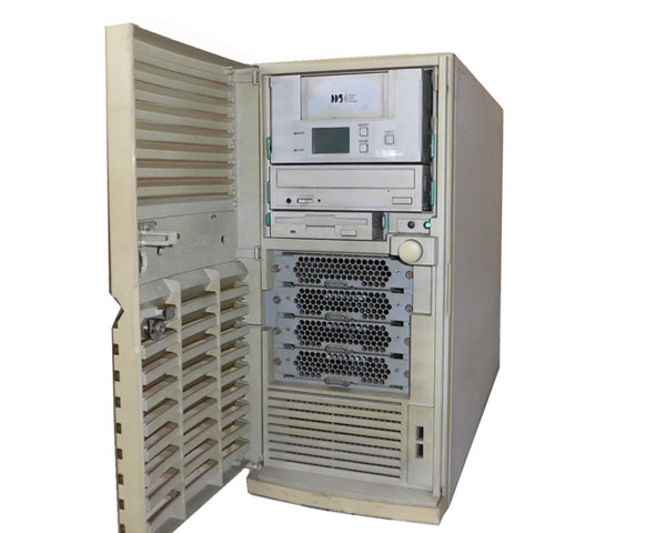 ��� �����񤢤� NEC Express5800/110EJ (N8100-1164) Pentium4- 3.0GHz 1GB HDD�ʤ� CD-ROM