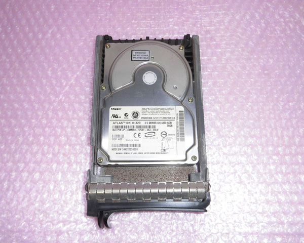 DELL 04M060(Maxtor ATLAS 10k III) Ultra320 SCSI 36GB 10K 3.5インチ 中古ハードディスク