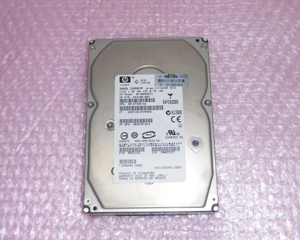 商品名 HP 443188-003(BF30084971) 容量 300GB サイズ 3.5インチ 規格 Ultra320 SCSI 80pin 回転数 15krpm 状態 中古品。消去、初期化済みです。 納期について 通常ご注文頂いてから、3営業日以内の発送となります。※即日発送が可能な場合もありますので、お急ぎの場合は、別途ご相談下さい。 送料区分 ヤマト運輸　60サイズ　 保証期間 商品到着日から3ヶ月間となります中古サーバー専門店のアクアライトでは、HP 443188-003(BF30084971) U320 SCSI 80ピン 300GB 15000rpm 3.5インチ 中古HDD 他、中古サーバー・保守用パーツを各種販売しております。お探しの仕様・モデル番号などがございましたらお気軽にお問い合わせください。