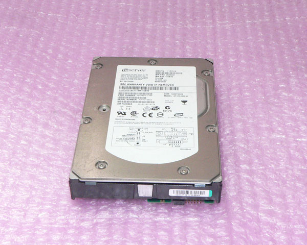 IBM 26K5681 (ST373454LW) Ultra320 SCSI 68pin 73.4GB 15K 3.5インチ 中古ハードディスク