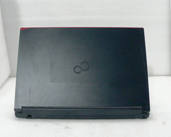 パソコン 中古 Windows11 Pro 64bit 富士通 LIFEBOOK A579/B (FMVA64006) 第8世代 Core i3-8145U 2.1GHz メモリ 8GB 256GB(SSD) 15.6インチ フルHD(1920×1080) ノートパソコン