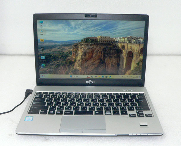 パソコン 中古 Windows11 Pro 64bit 富士通 LIFEBOOK S938/S (FMVS10001) 第8世代 Core i5-8350U 1.7GHz メモリ 12GB 256GB(NVMe SSD) 13.3インチ フルHD(1920x1080) ノートパソコン