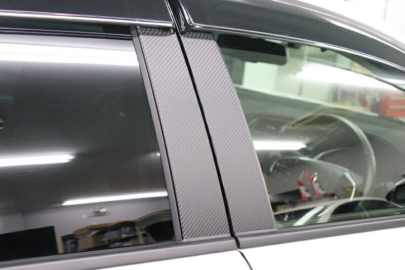 シビックFC1　ピラーシート