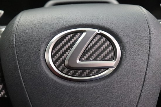 レクサスRX　ステアリングエンブレムインナーシート