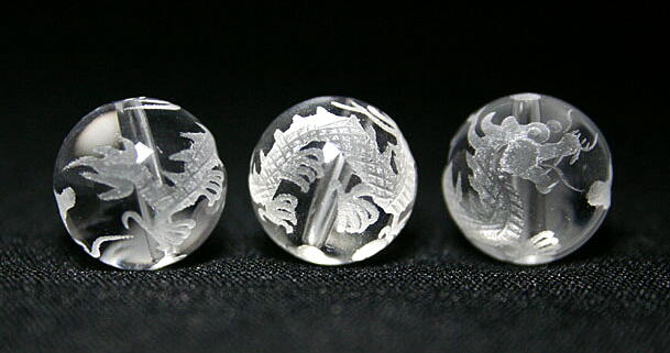 水晶16mm 素彫り 五爪龍 【彫刻 一粒売りビーズ】 天然石 パワーストーン / インペリアルオーラ おしゃれ かわいい オシャレ 可愛い プレゼント ギフト 贈り物