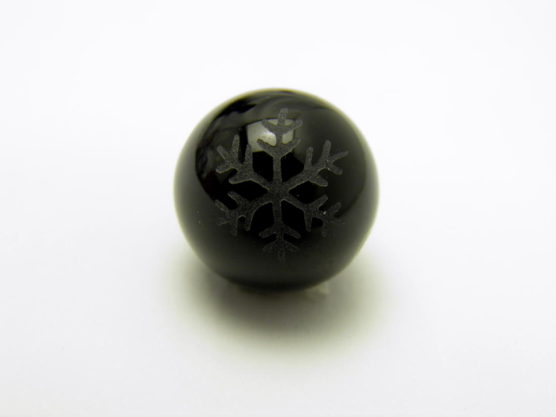 【彫刻ビーズ・彫りビーズ】オニキス 結晶 素彫り 12mm 天然石 パワーストーン / インペリアルオーラ おしゃれ かわいい オシャレ 可愛い プレゼント ギフト 贈り物