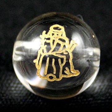 七福神 寿老人 水晶金彫り 10mm玉 【彫刻 一粒売りビーズ】 / 天然石、パワーストーンの専門店インペリアルオーラ おしゃれ かわいい オシャレ 可愛い プレゼント ギフト 贈り物