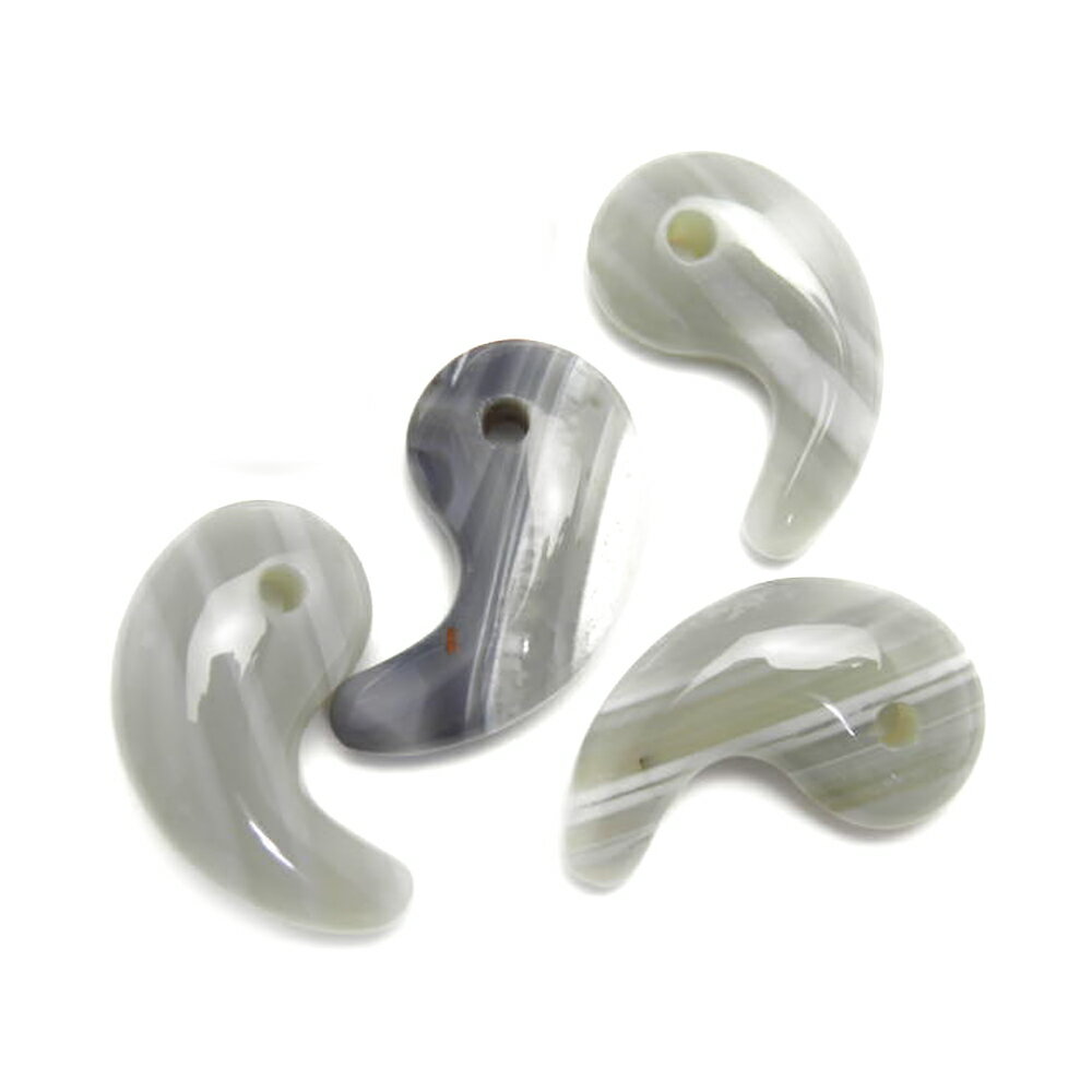 天然石 サードオニキス (ホワイト) 勾玉 M 30mm 1個売り パワーストーン / インペリアルオーラ おしゃれ かわいい オシャレ 可愛い プレゼント ギ...