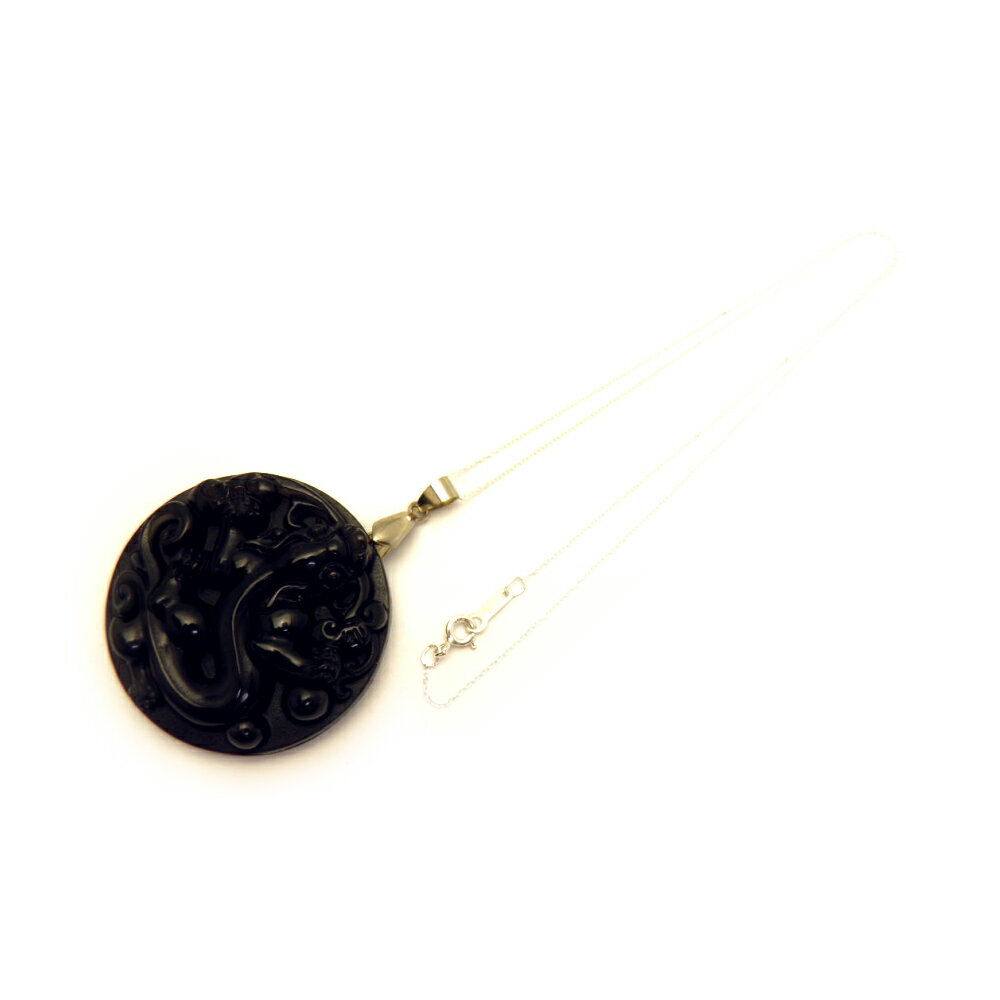 透明オブシディアン ヤモリ彫りカービングプレート ペンダントトップ ネックレス 1個売り プチギフト 転勤 退職 お礼 母の日 敬老の日 ギフト / 天然石、パ...