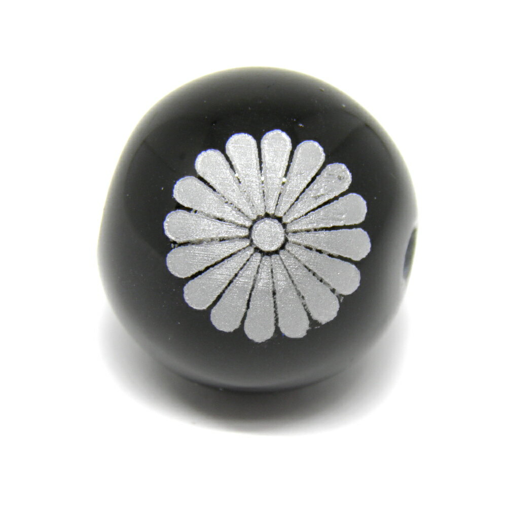 【彫刻ビーズ・彫りビーズ】菊紋 オニキス 銀彫り 20mm玉ビーズ 一粒売り / 天然石、パワーストーンの専門店インペリアルオーラ おしゃ..