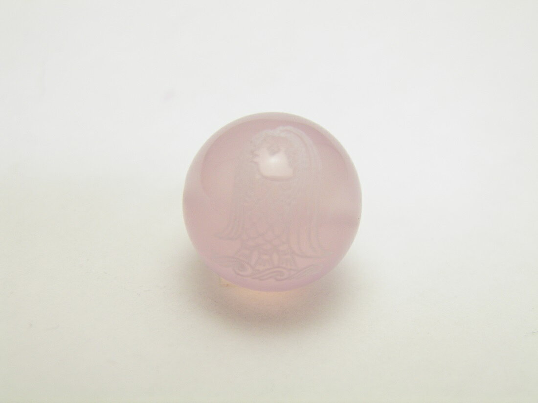 アマビエ 横穴 ピンクカルセドニー 素彫り 12mm 【穴あり一粒売りビーズ】 / 天然...